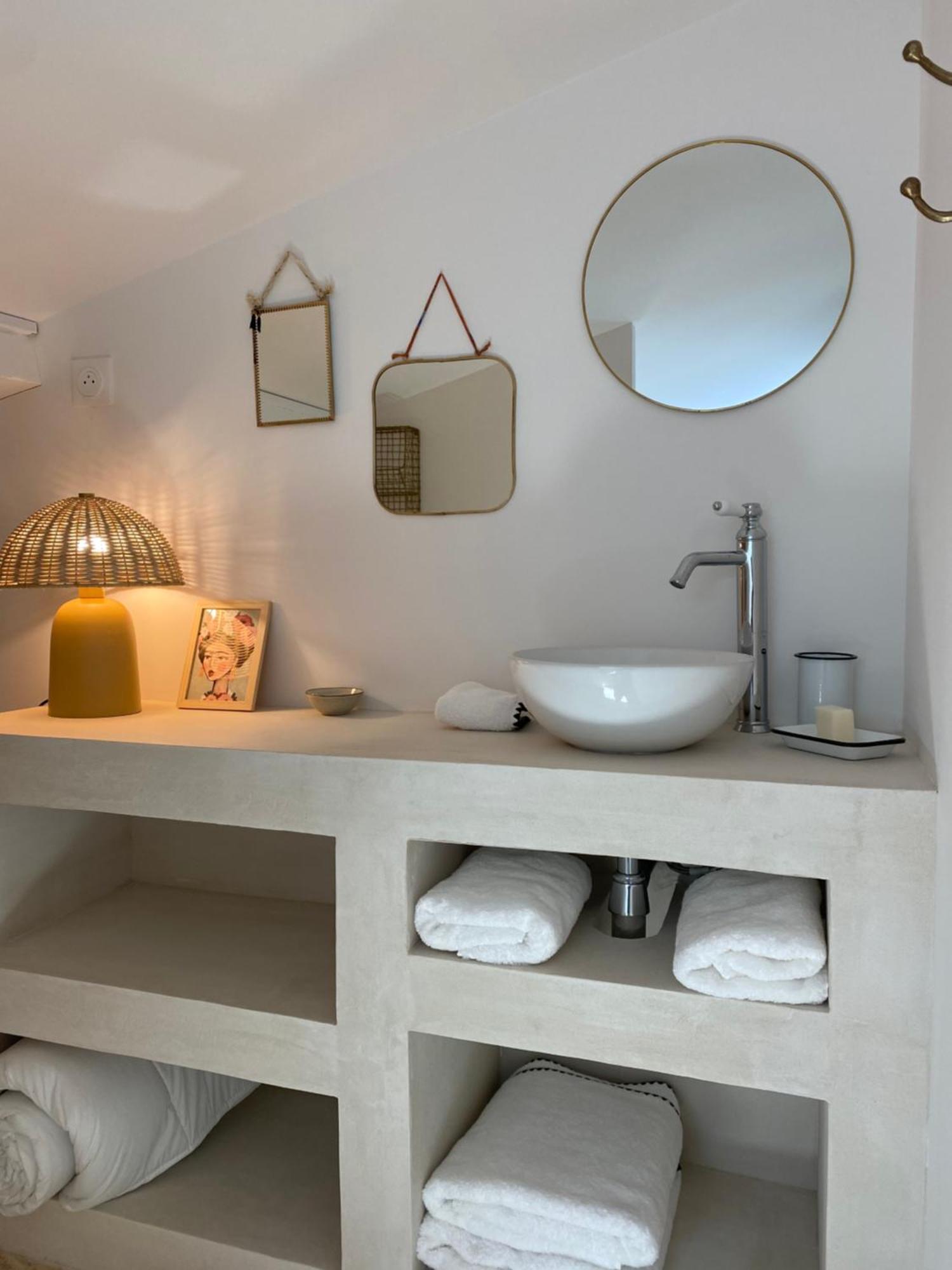 Joli Appartement En Ville ルヴェル エクステリア 写真